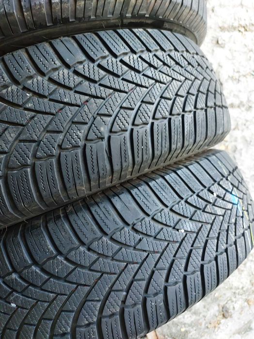 4бр зимни гуми Bridgestone 215 70 16 dot2722