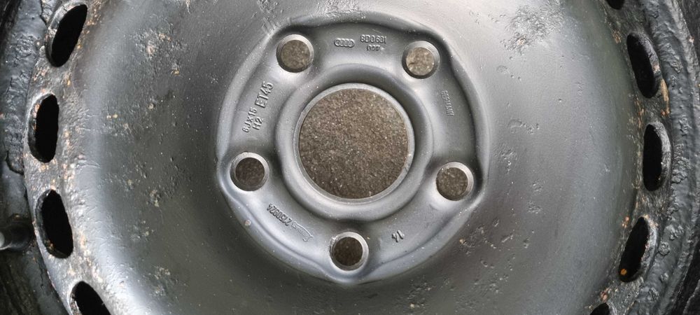 Roti jante tabla - anvelope iarna 195 65 R15 VW PASSAT B5, TOURAN
