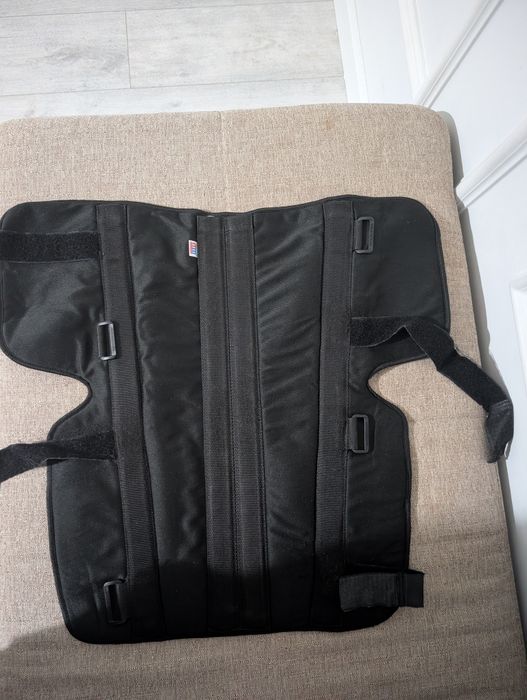 Продам тутор для коленного сустава