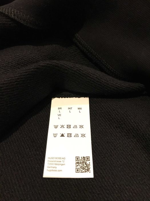 Hugo Boss, блуза, оригнална, черна Размери: M и L