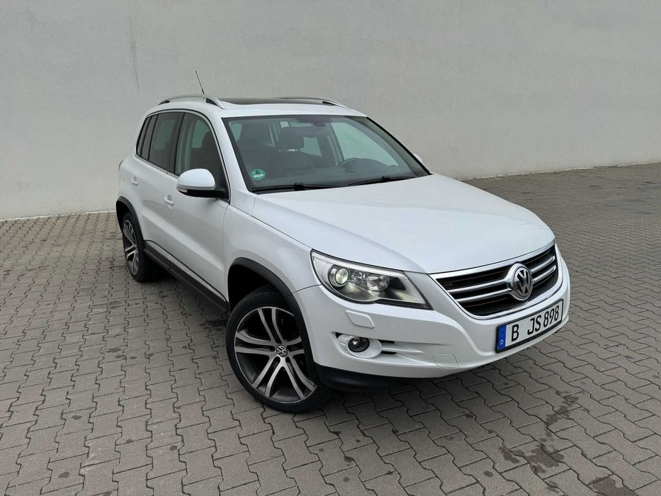 VW Tiguan R-Line / An 2010 / Motor 2.0 TDI / Automat / Euro 5