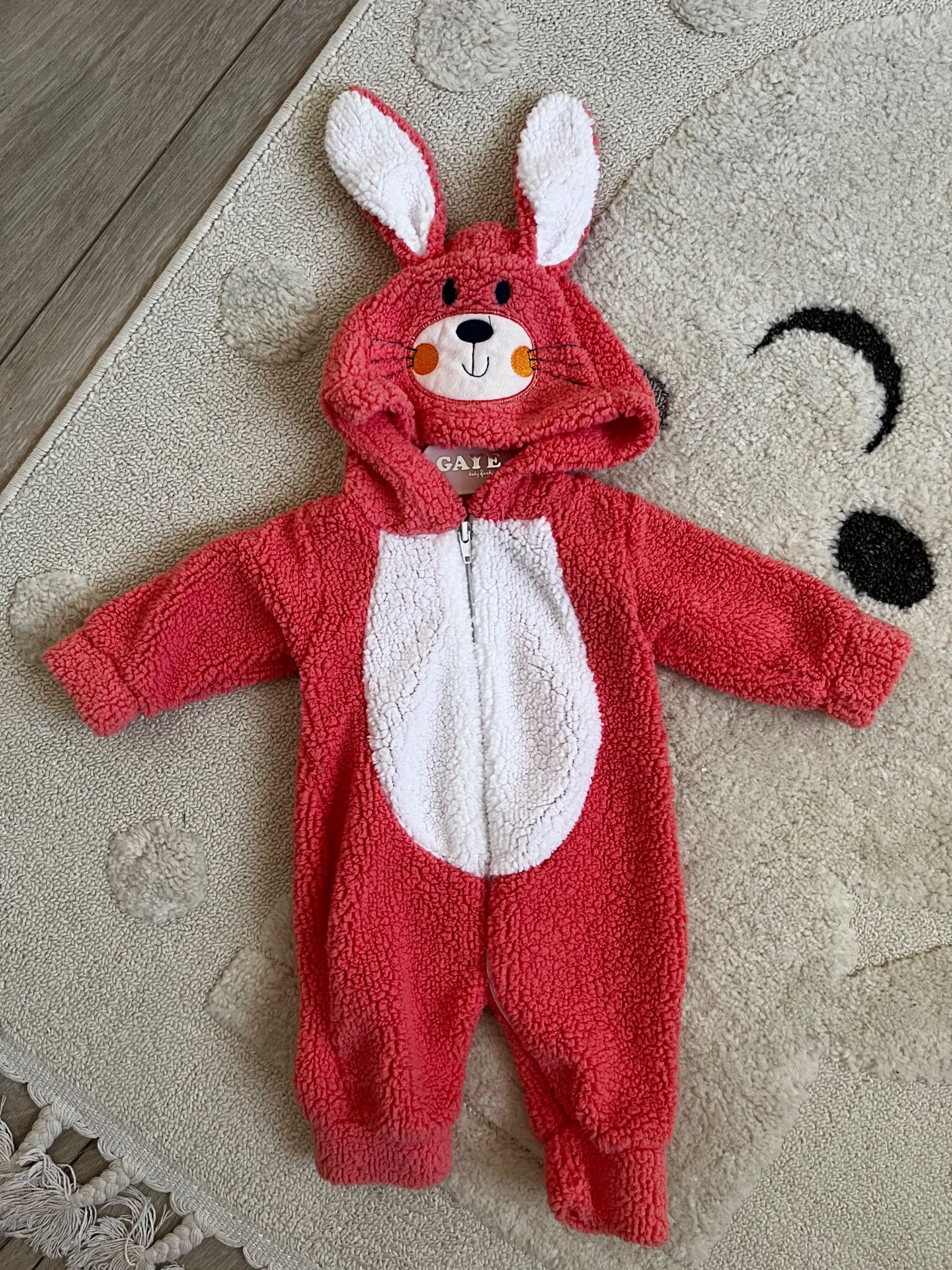 Бебешки космонавт/ескимос