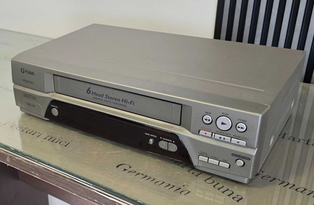 VHS/Video player Funai 19A-624 - import Germania