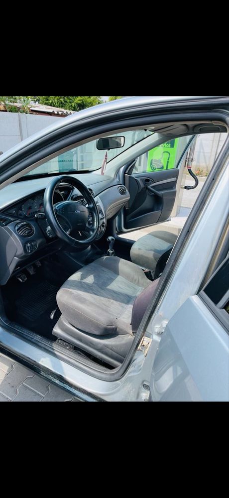 Vand ford focus