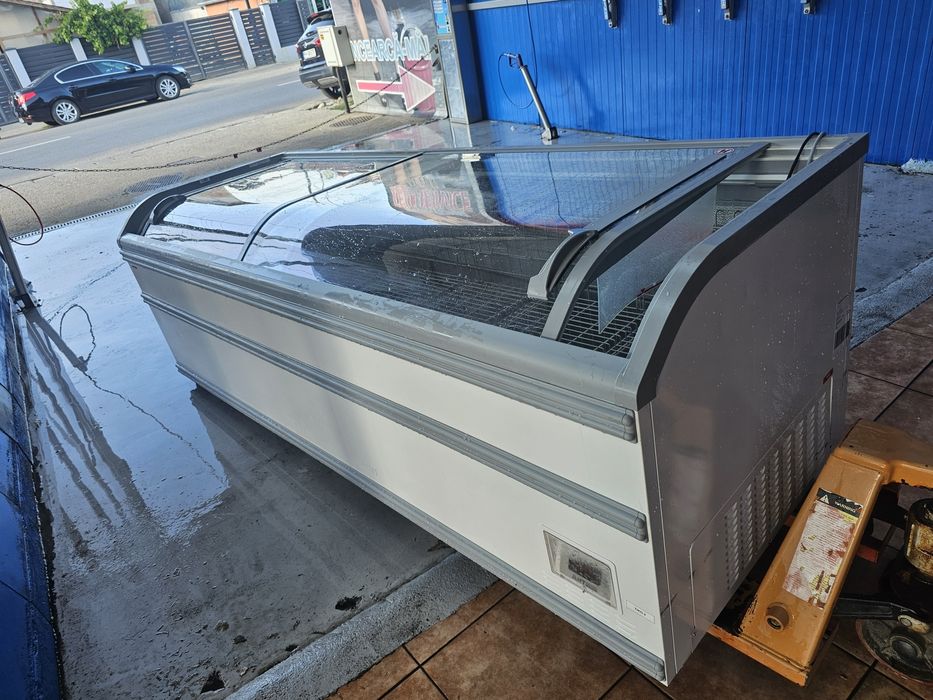 Lada , vitrina , congelator AHT MIAMI 2,5m, 2,1m,  1,85m ,1,5m