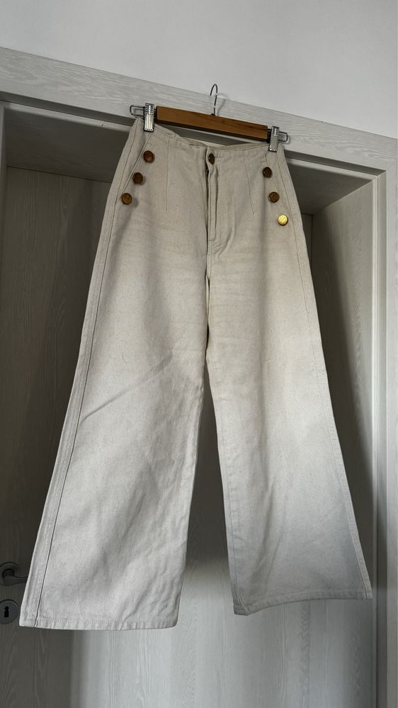Pantaloni culotte Zara