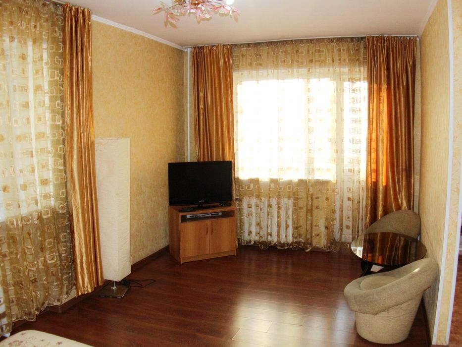 Продам 1 к квартиру 2/5 в р-не Тайги.