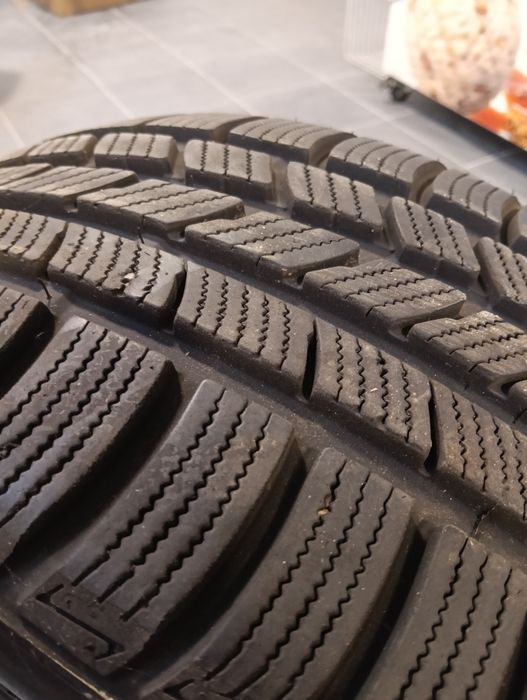 Anvelope iarna Nexen 225/45/17