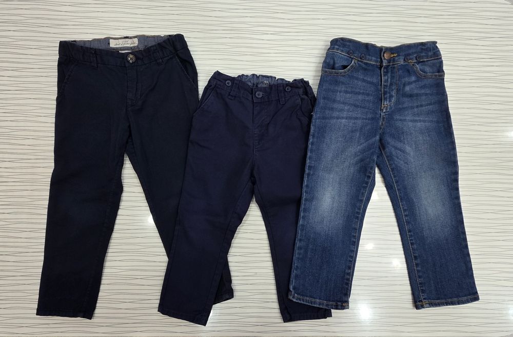 Брюки и рубашки H&M и джинсы Oshkosh на мальчика 2-4 года