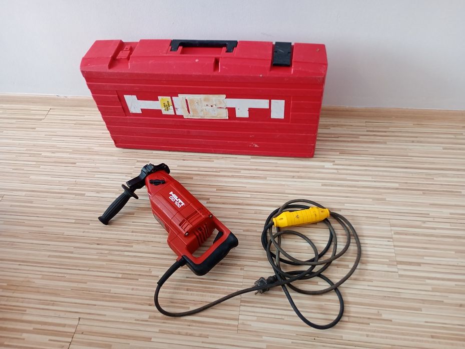 Mașină carotat Hilti DD 100