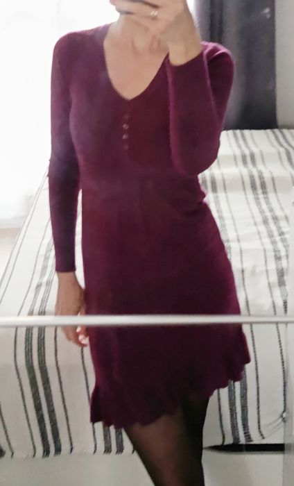 Топла мини рокля красив цвят