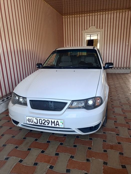 Nexia 2 1.6L sotiladi