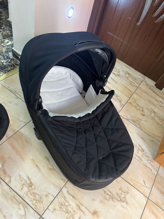 Carucior 3 in 1 cybex platinum