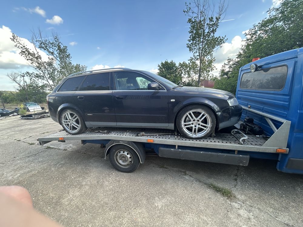 Продавам ауди а4 б6 2.5TDI 163 4x4 на части