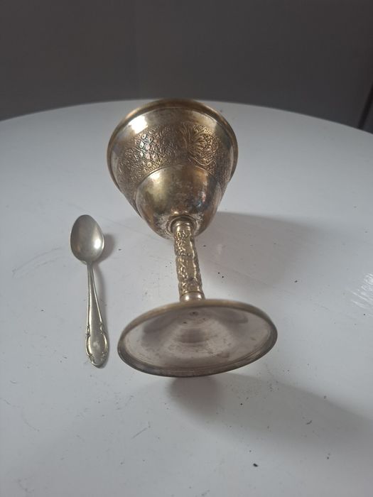 Vase metal vechi