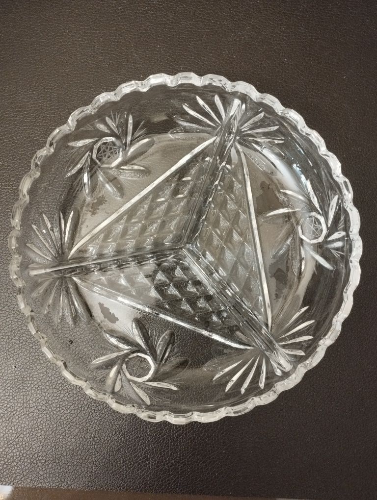 Вазы, селедочницы, маслёнка, чайник заварочный