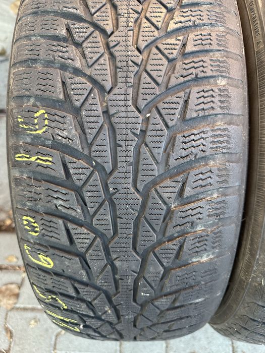 Cauciucuri iarna 215 60 16 Nokian 6mm la 100 ron buc