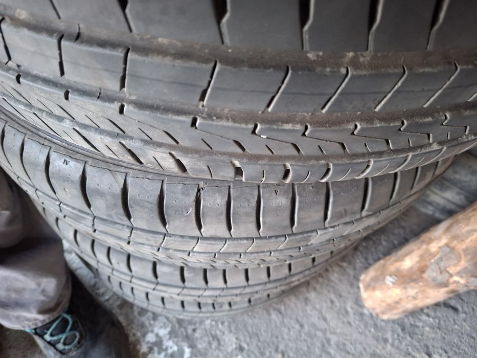 Vind roti pentru Toyota yaris,Hyundai în 4 gauri