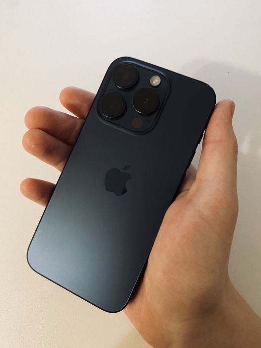 iPhone 15 Pro,128gb,90%