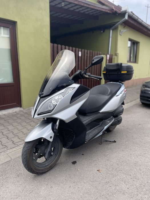 Scuter kymco downtown 125