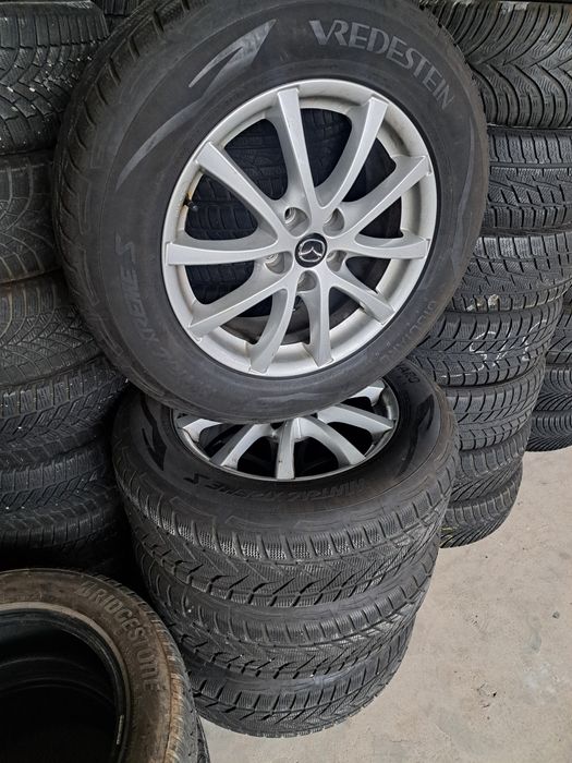 Set 4 anvelope iarnă cu jante Aliaj R17 Mazda