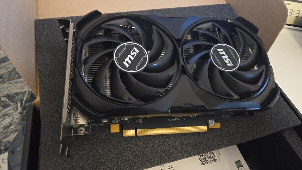 Vand placa video RTX 4060