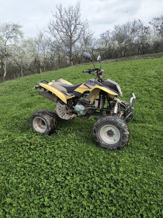 Vând atv balsan de 250