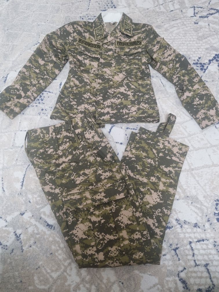 Продам форму по 2-3 тыс. Каждую