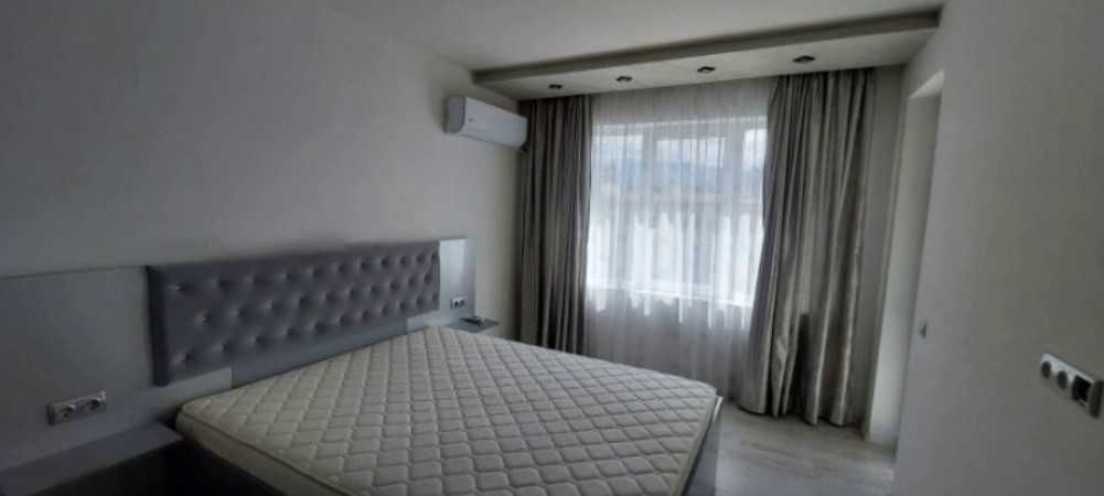 Дава се под наем Тристаен апартамент в София, Триъгълника - 101 кв.м за 765 € - Снимка #3