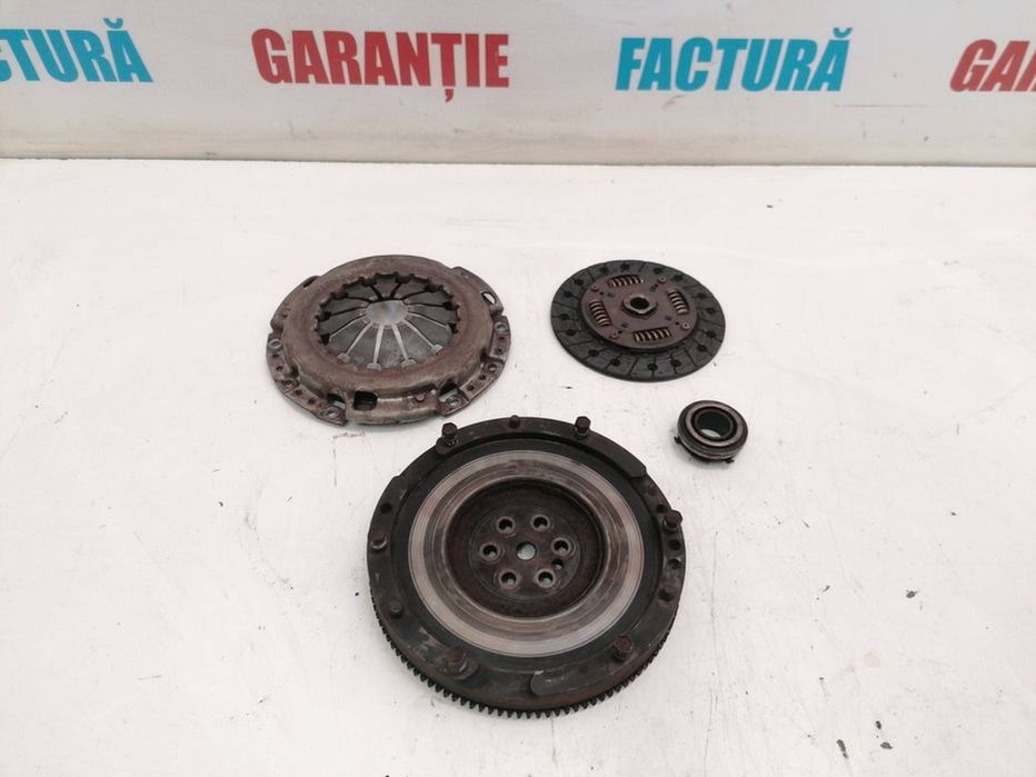 Kit ambreiaj disc placa volanta rulment Hyundai I10 1.0 benzina B3LA-6