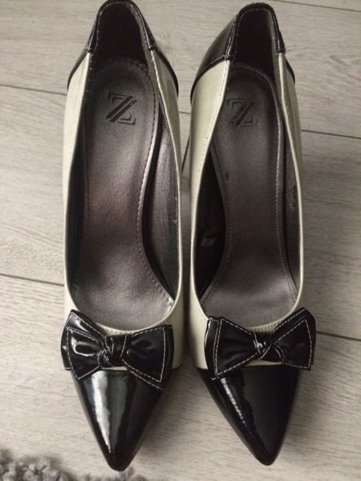 Pantofi stiletto zara 40