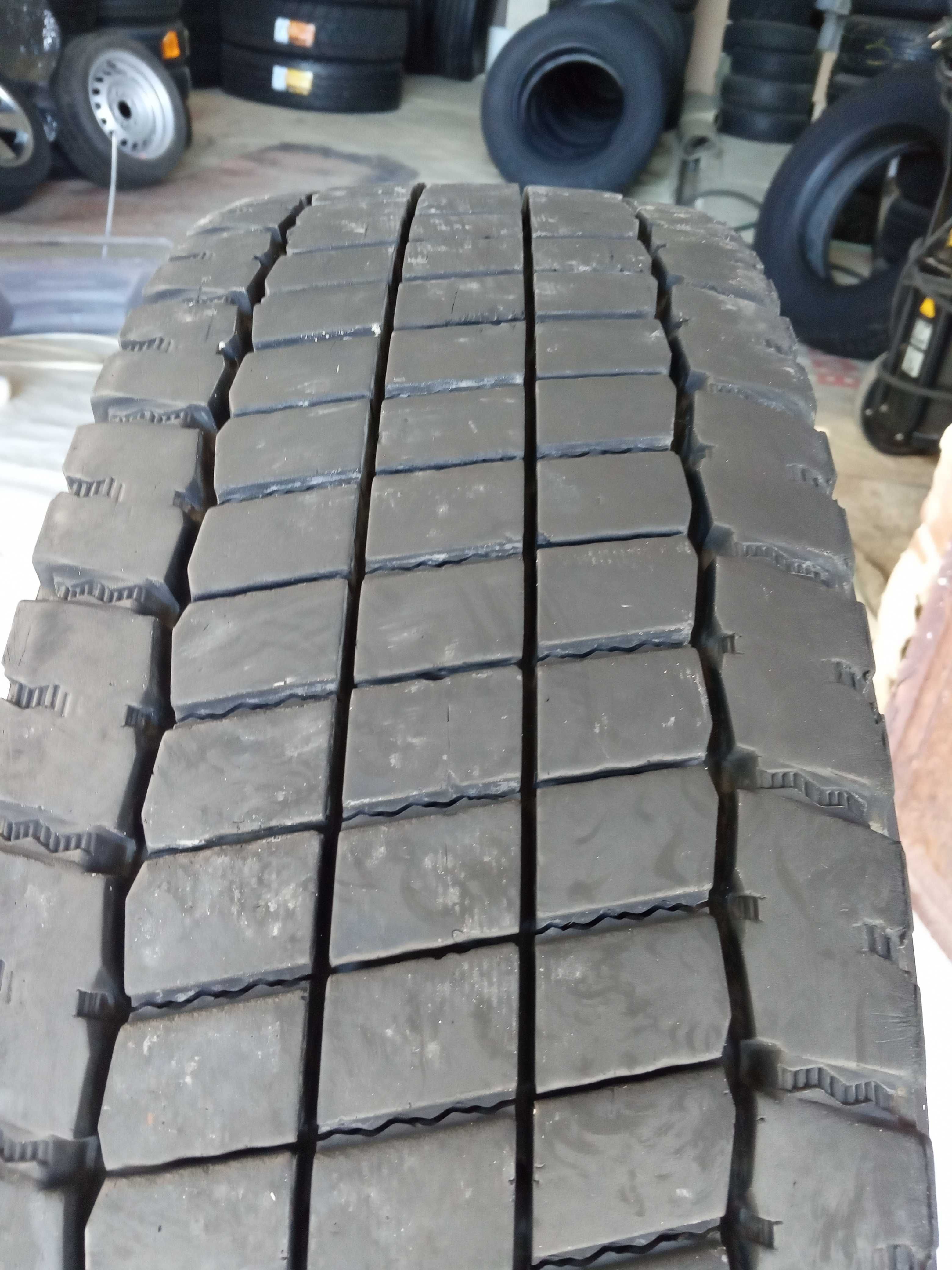 1 тежкотоварна гума 205/75R17.5 Continental Hybrid LD3 124/122M M+S