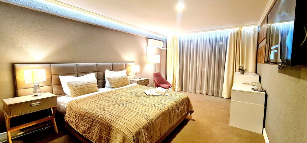 Cazare Lux Apartamente Noi 1, 2, 3 camere Centru Iasi, Palas