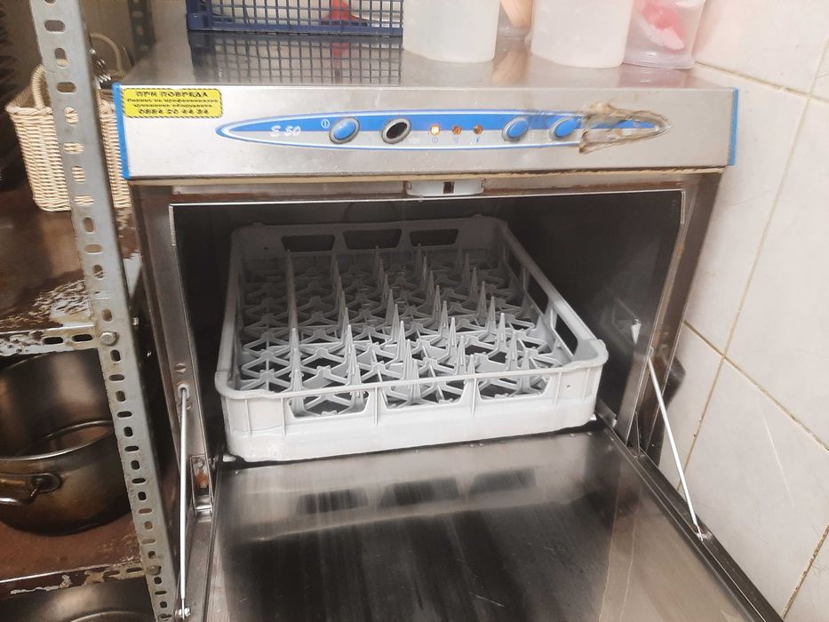 Ремонт на професионални миялни машини от всички марки