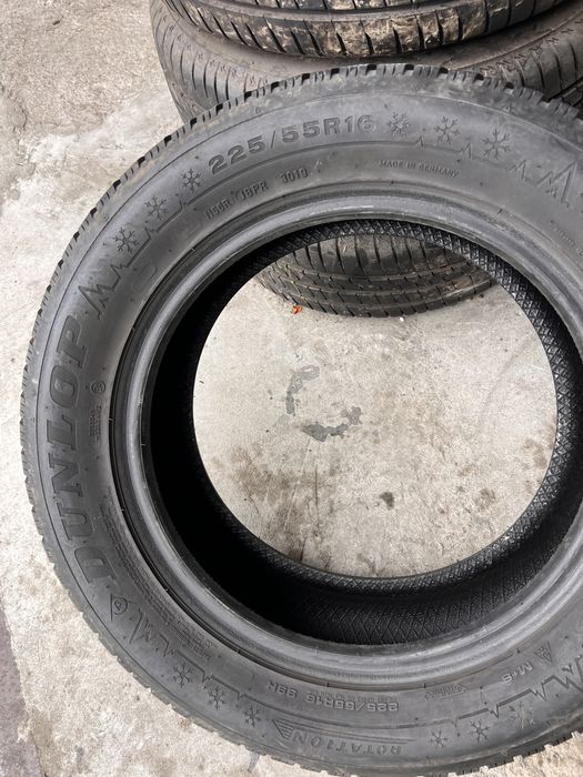 2 anvelope iarna 225/55/16 , Dunlop , DOT 2019 !