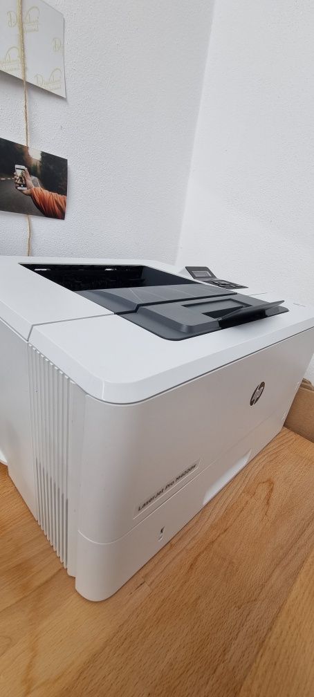 Vand imprimanta HP LaserJet Pro M402dw, A4, USB, Retea, Wi-Fi, alb
