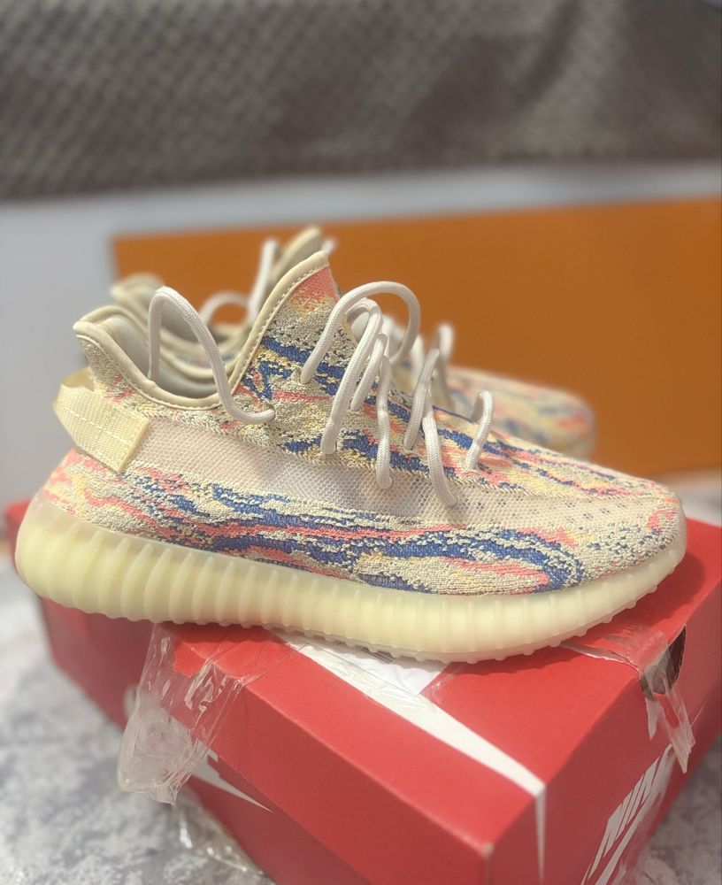 Adidas Yeezy Boost 350 V2 MX Oat