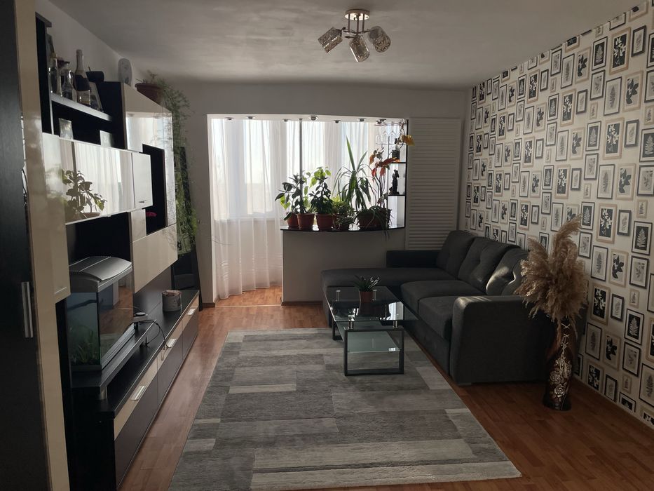 Apartament de inchiriat