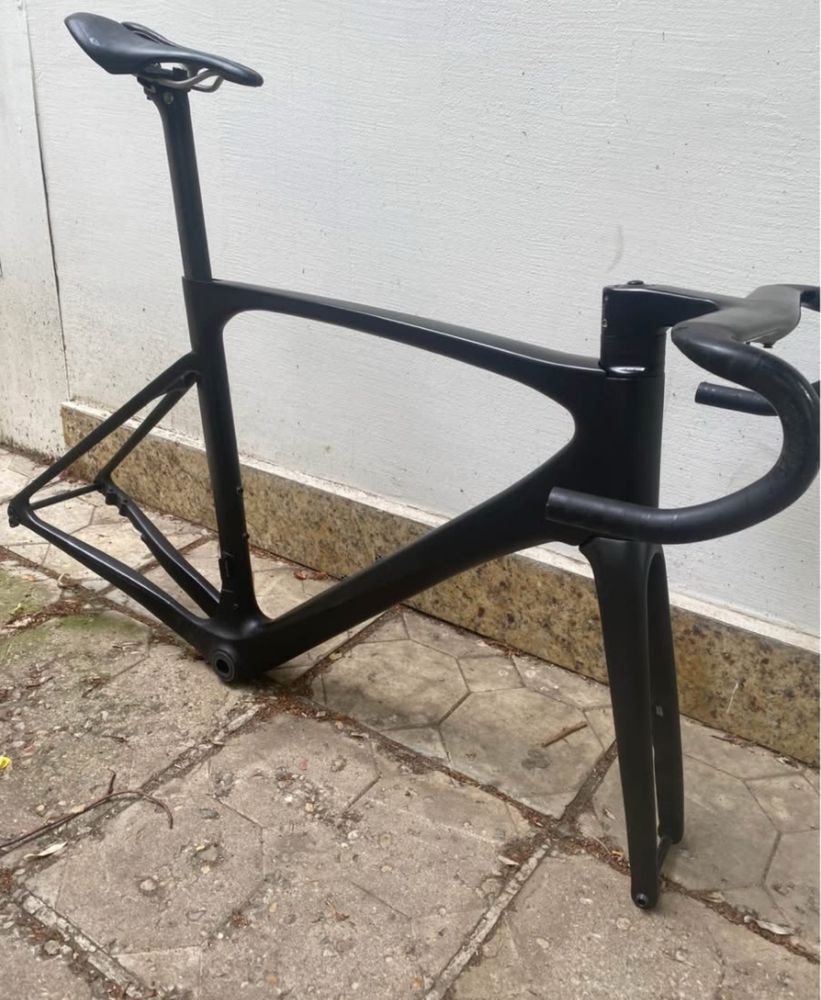 Карбонова рамка SHIMANO disc.55L,2023г.