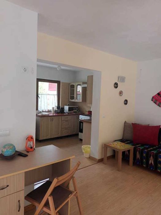 Închiriez casa de Revelion