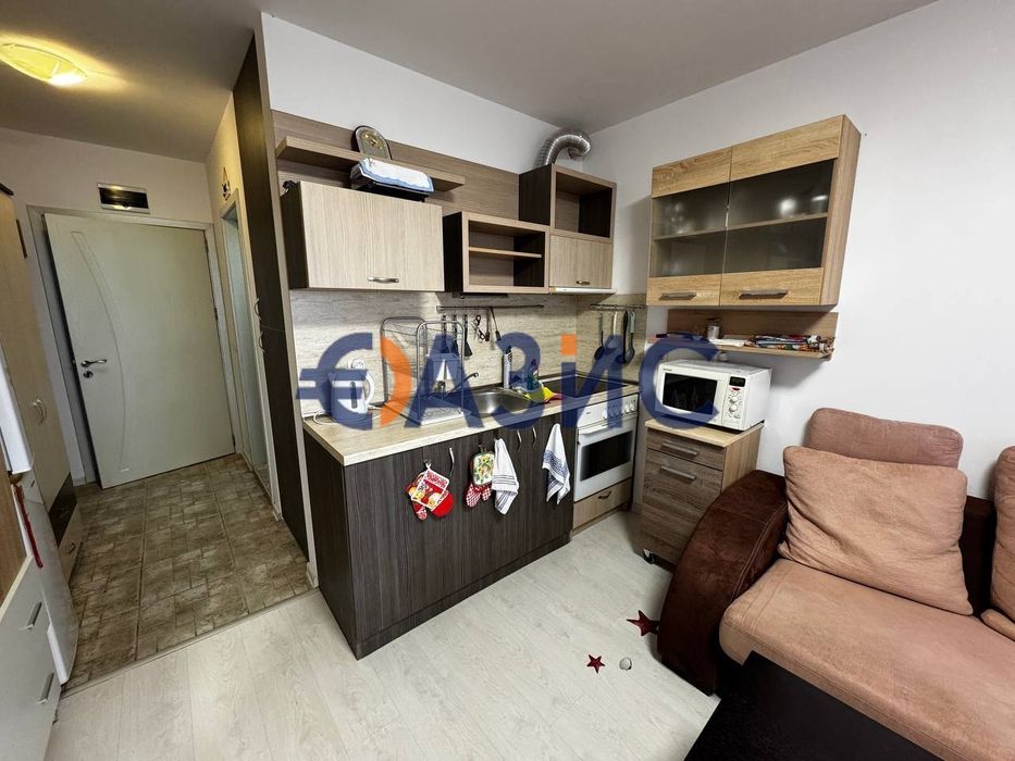 Студио с гледка към морето в "Орхидея Резиденс", Свети Влас, България,