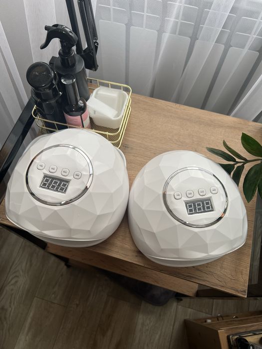 Продам лампы для маникюра