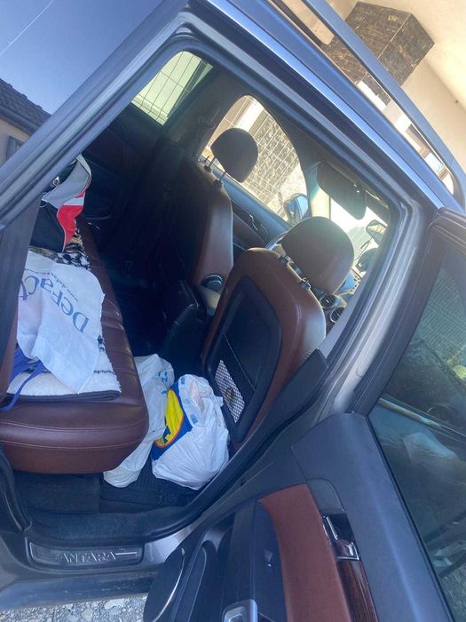 Opel Antara de vânzare în stare foarte bună.