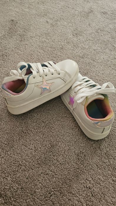 Обувь для девочки 28-30 размер