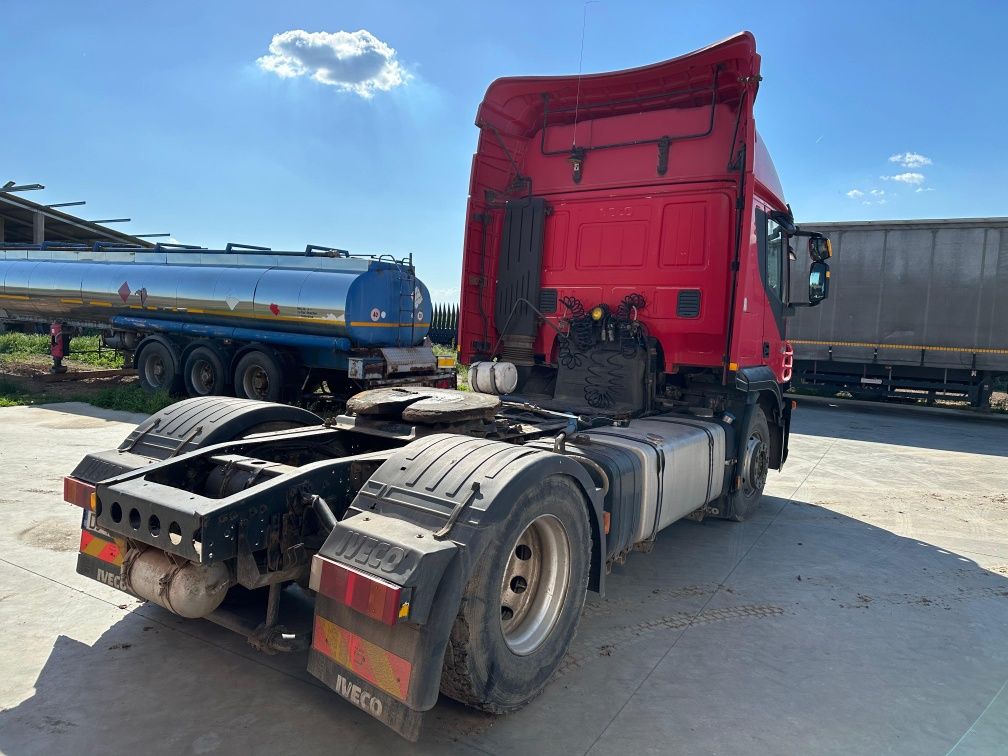 Vând Iveco Stralis TIR cap tractor