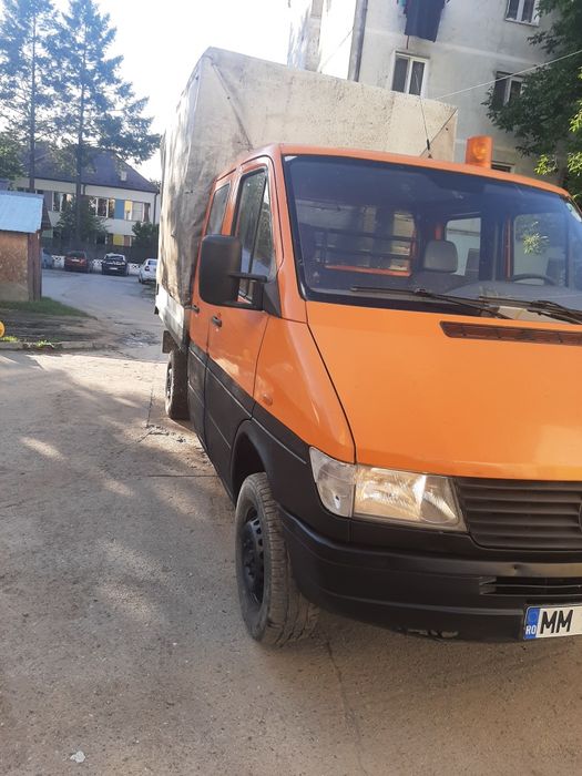 Vând sau schimb Mercedes Sprinter 2.3