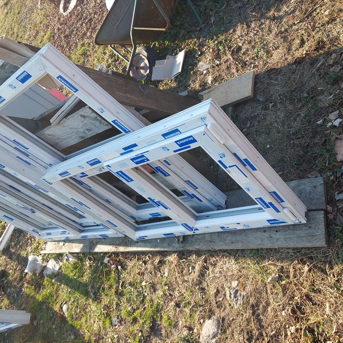Vand ferestre  pvc noi cu sticla 24mm