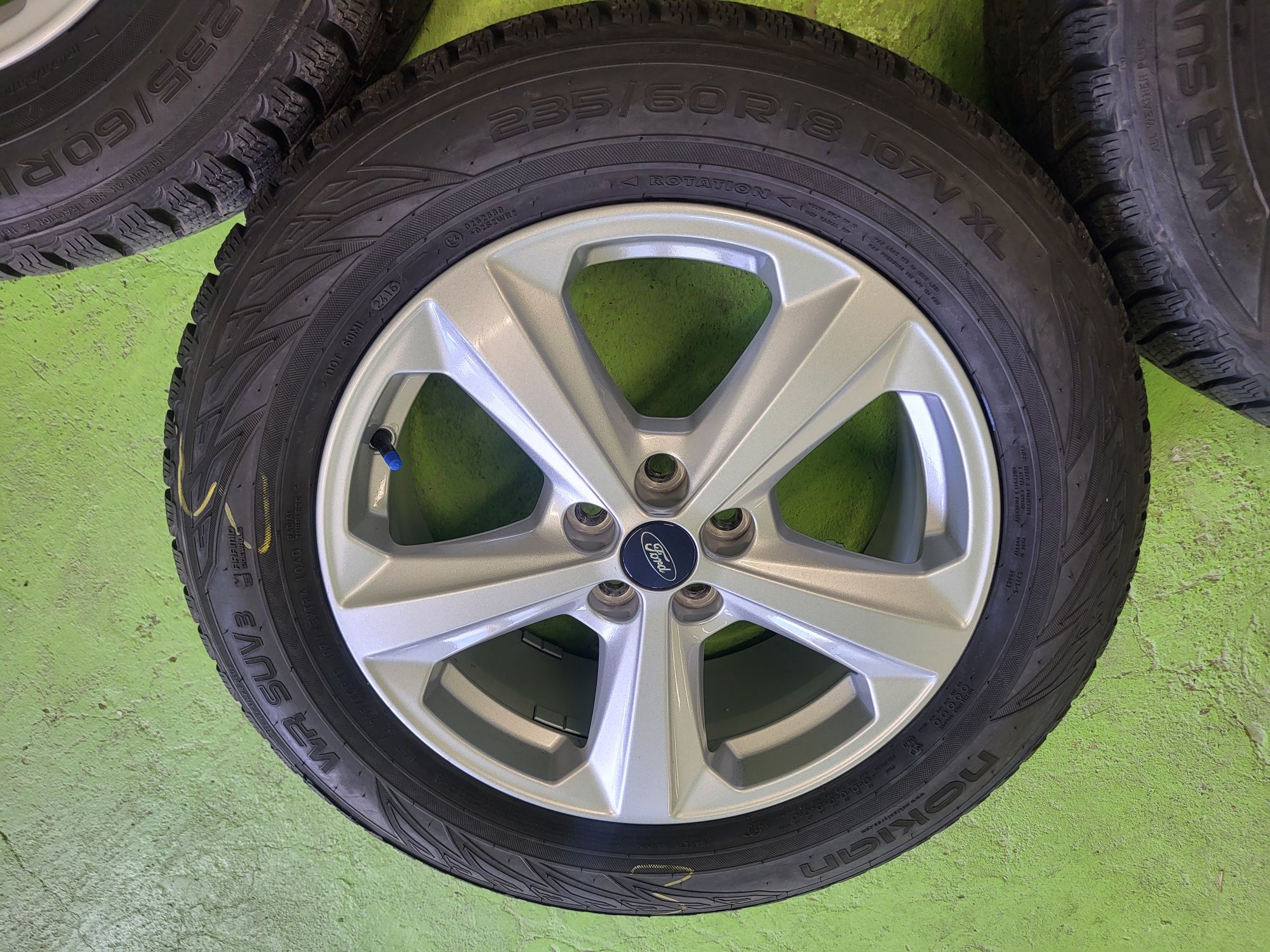 18 5x108 Ford Kuga лети джанти 5х108 форд 235/60/18 Nokian