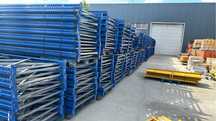 Vand rafturi metalice