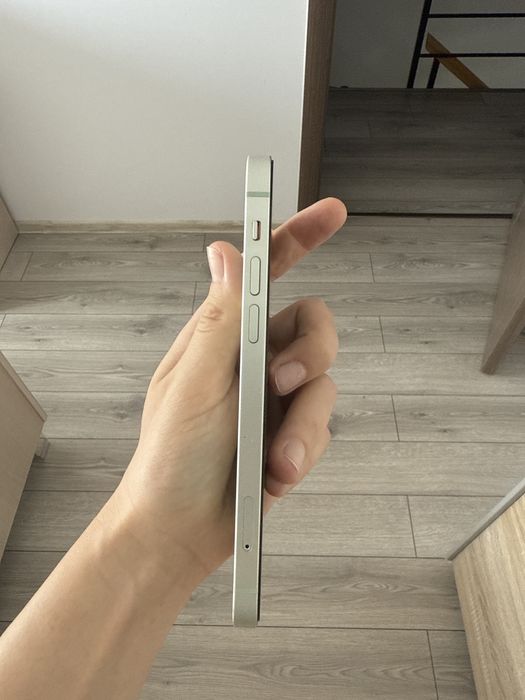 Iphone 12. De vanzare